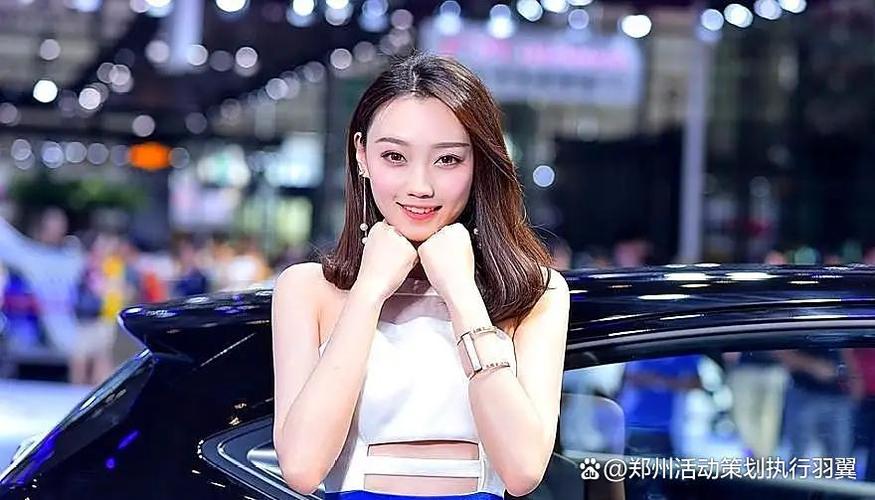 商业展示模特 产品叙事的关键一环